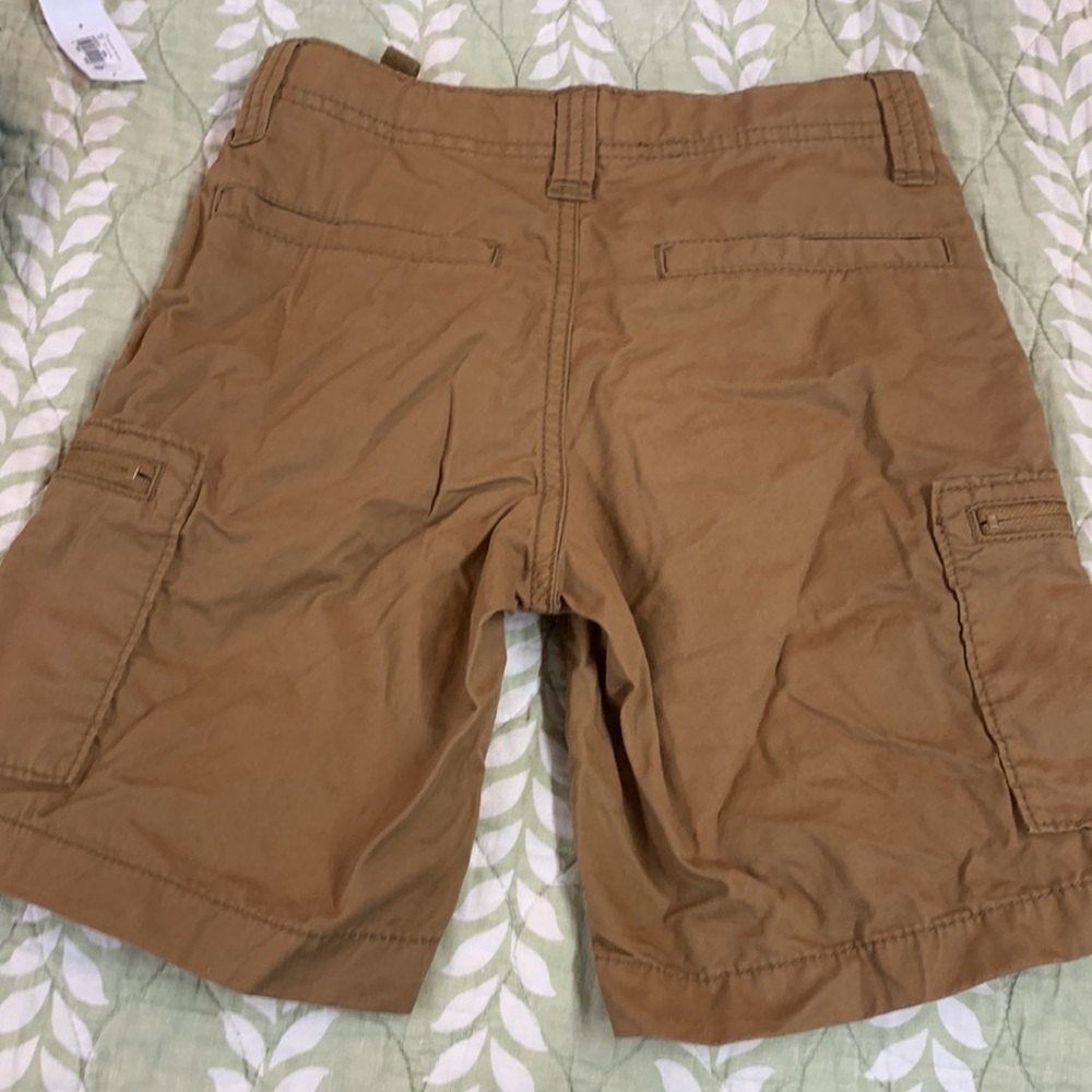 Old Navy Shorts - Picture 4 of 5